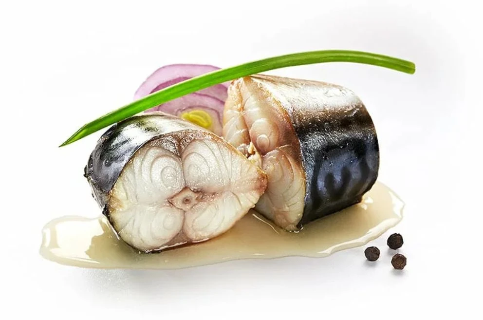 Скумбрия кусочками в масле